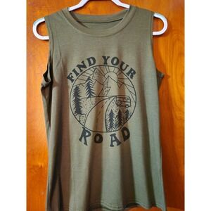 Find Your Road Graphic Tank Top Olive Green Sleeveless Mountain Camper Size M